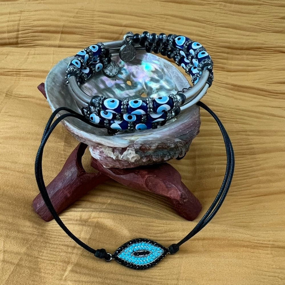 Blue Evil Eye Bracelet and Necklace Set